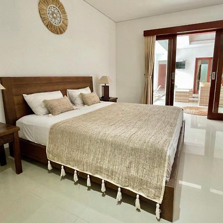 Villa Angel 2 - Canggu Shortcut, Staff Included ภายนอก รูปภาพ