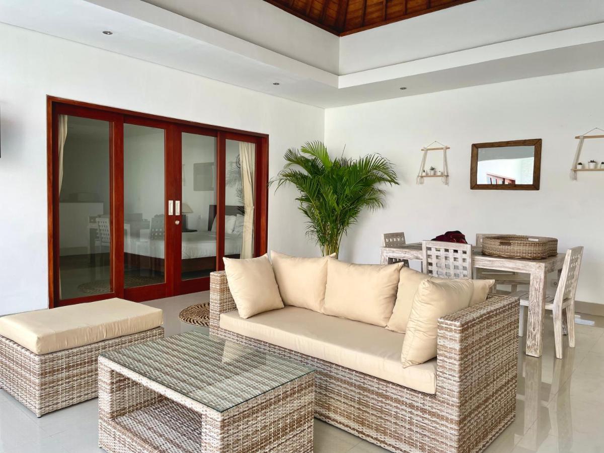 Villa Angel 2 - Canggu Shortcut, Staff Included ภายนอก รูปภาพ